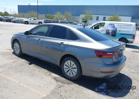 2019 Volkswagen Jetta 1.4T R-Line/1.4T S/1.4T Se из США, поврежденный, VIN 3VWCB7BU0KM132205